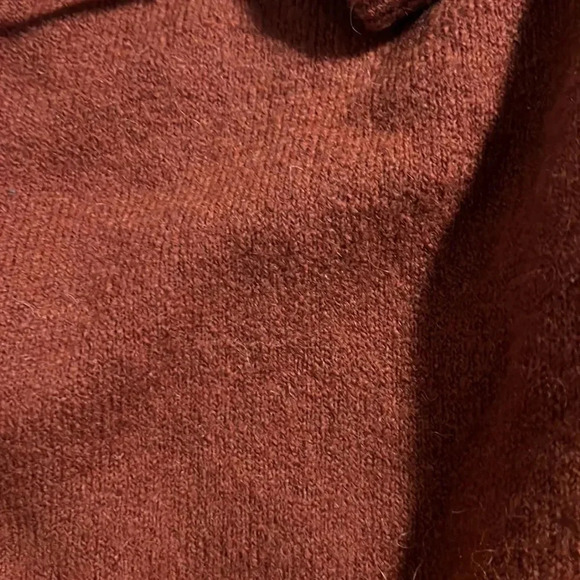 Madewell Bartlett V-Neck Pullover Sweater in Coziest Yarn Oversized Maro… - Picture 14 of 14